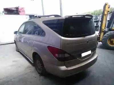 Здавання транспортного засобу ssangyong rodius xdi року 2006 потужний d27dt