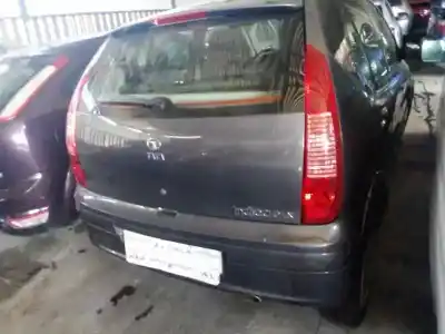 Veículo de Sucata tata indica mat6 do ano 2010 alimentado 475 si 48