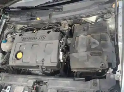 Veículo de Sucata fiat stilo multi wagon (192 desde modelo 2003) 1.9 jtd do ano 2003 alimentado 192a1000