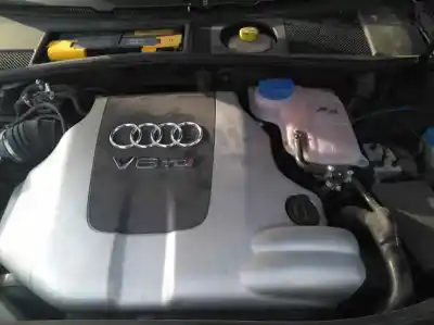 Veículo de Sucata audi a6 berlina (4b2) 2.5 tdi do ano 2001 alimentado ake