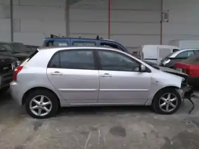 Veículo de Sucata toyota corolla (e12) 1.6 16v do ano 2002 alimentado 3zzfe