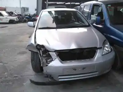 Veículo de Sucata toyota corolla (e12) 1.6 16v do ano 2002 alimentado 3zzfe