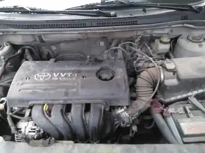 Veículo de Sucata toyota corolla (e12) 1.6 16v do ano 2002 alimentado 3zzfe