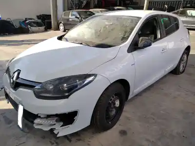 Veículo de Sucata renault megane iii berlina 5 p business do ano 2015 alimentado k9k g6