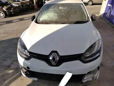Veículo de Sucata renault megane iii berlina 5 p business do ano 2015 alimentado k9k g6