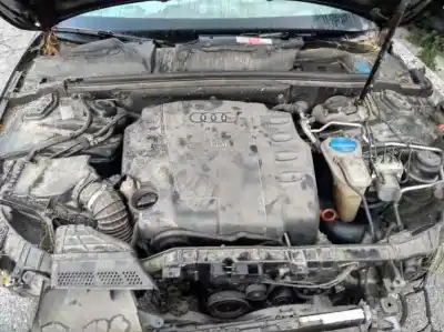 Veicolo di demolizione audi a4 berlina (b8) básico dell'anno 2008 alimentato cag