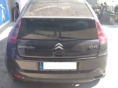 Veículo de Sucata citroen c4 berlina vtr plus do ano 2005 alimentado rhr