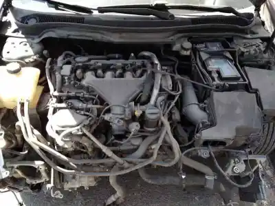 Veículo de Sucata volvo s40 berlina 2.0 diesel cat do ano 2007 alimentado d4204t