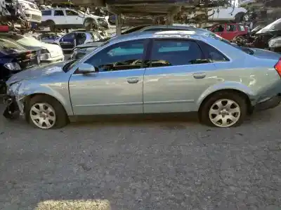 Vehicul casat audi a4 berlina (8e) 2.0 al anului 2002 alimentat alt