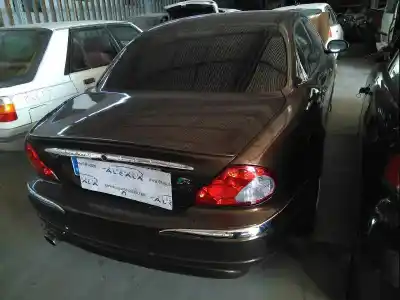 Scrapping Vehicle jaguar x-type 2.0 v6 of the year 2003 powered yb