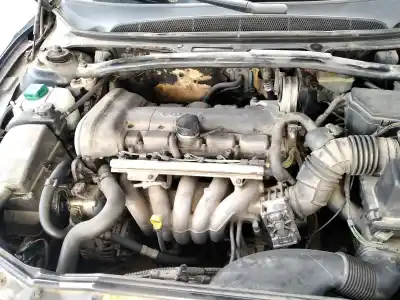 Veículo de Sucata volvo s80 berlina 2.4 cat do ano 2000 alimentado b5244s2