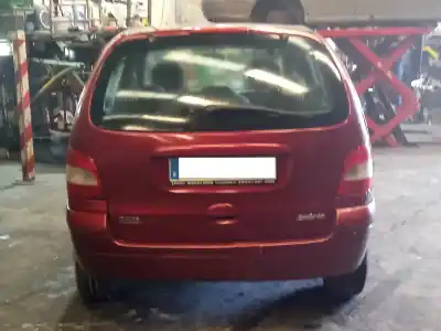 Veicolo di demolizione renault scenic (ja..) 1.6 16v authentique (ja0b/11) dell'anno 2002 alimentato k4m a7