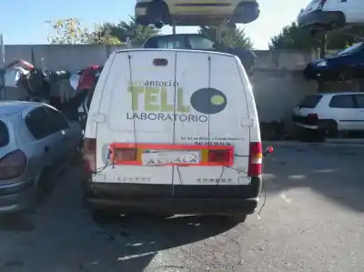 Vehículo de desguace PEUGEOT EXPERT KASTEN KOMFORT Confort acristalato del año 2005 con motor RHZ