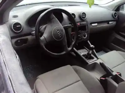 Veículo de Sucata audi a3 (8p) 2.0 tdi do ano 2004 alimentado bkd