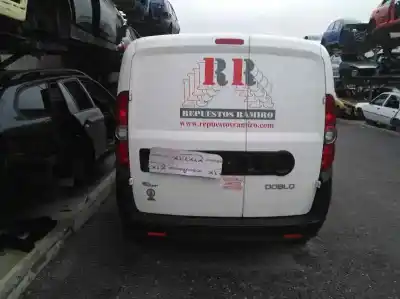 Veículo de Sucata fiat doblo active do ano 2012 alimentado 199a3000