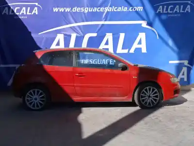 Scrapping Vehicle fiat stilo (192) 1.9 120 dynamic multijet of the year 2006 powered 192a8000