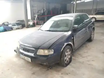 Verschrottungsfahrzeug audi a3 (8l) 1.6 ambiente des jahres 2002 angetrieben 