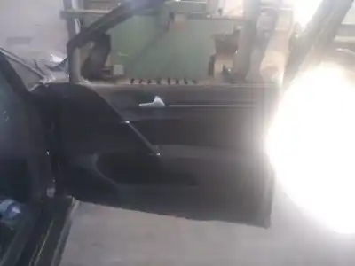 Veículo de Sucata VOLKSWAGEN GOLF VII LIM. * do ano 2022 alimentado 