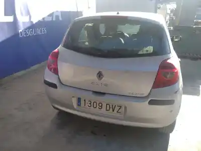Здавання транспортного засобу renault clio iii confort expression року 2006 потужний k4j g7