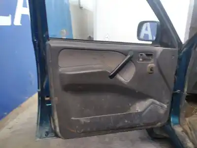 Sloopvoertuig nissan terrano ii r20 van het jaar 1994 aangedreven td27