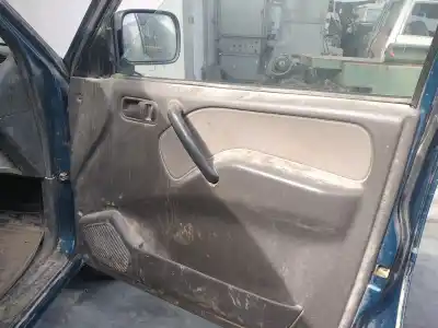 Sloopvoertuig nissan terrano ii r20 van het jaar 1994 aangedreven td27