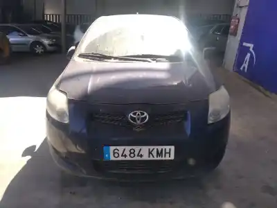 Veículo de Sucata toyota auris luna do ano 2007 alimentado 1zr