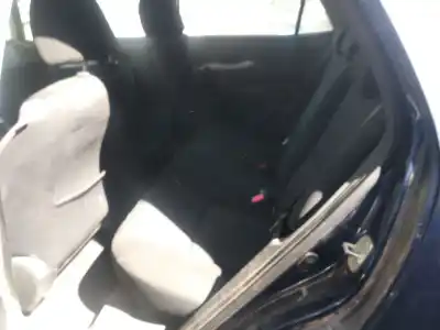 Veículo de Sucata toyota auris luna do ano 2007 alimentado 1zr