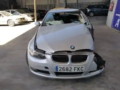 Veículo de Sucata bmw serie 3 coupe (e92) 330d do ano 2007 alimentado n52b30a