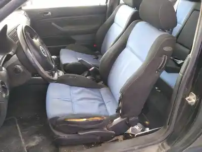 Vehículo de desguace volkswagen golf iv berlina (1j1) 1.9 tdi del año 2000 con motor ahf