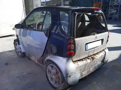 Veicolo di demolizione microcar smart  dell'anno 2003 alimentato 