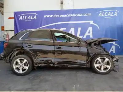 Veículo de Sucata audi q5 (fyb) advanced quattro do ano 2017 alimentado det