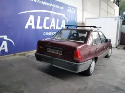Veículo de Sucata opel kadett e gl berlina do ano 1991 alimentado 16sv
