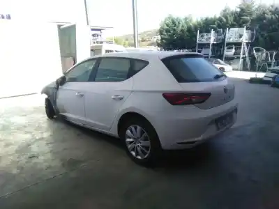Sloopvoertuig seat leon (5f1) reference van het jaar 2015 aangedreven clh