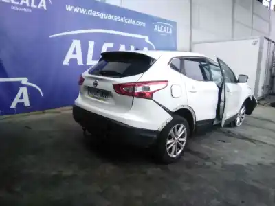 Veicolo di demolizione nissan qashqai (j11) acenta dell'anno 2015 alimentato r9m