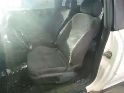 Veicolo di demolizione audi a3 (8l) 1.8 ambiente dell'anno 1998 alimentato agn