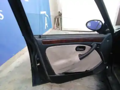 Sloopvoertuig rover serie 45 (rt) classic van het jaar 2000 aangedreven 16k4f