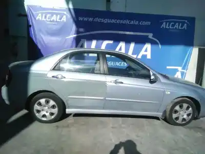 Veicolo di demolizione kia cerato 2.0 lx crdi familiar dell'anno 2005 alimentato d4ea
