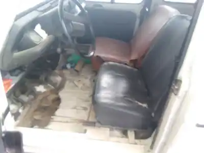 Veículo de Sucata renault r4 1.1 gasolina do ano 1986 alimentado 688