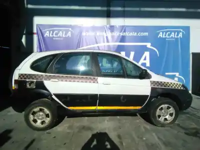 Здавання транспортного засобу renault scenic rx4 (ja0) 1.9 dci salomon року 2002 потужний f9q k7