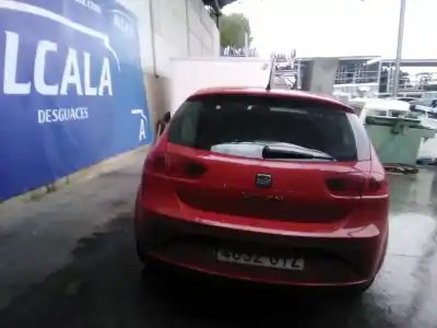 Здавання транспортного засобу seat leon (1p1) reference року 2010 потужний cay