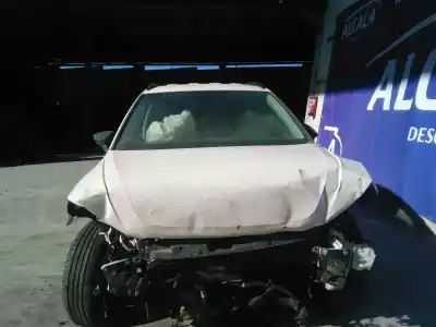 Veículo de Sucata seat arona * do ano 2020 alimentado dkl