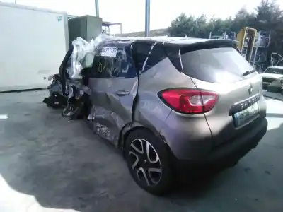 Sloopvoertuig renault captur adventure van het jaar 2015 aangedreven k9k b6