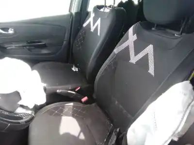 Sloopvoertuig renault captur adventure van het jaar 2015 aangedreven k9k b6