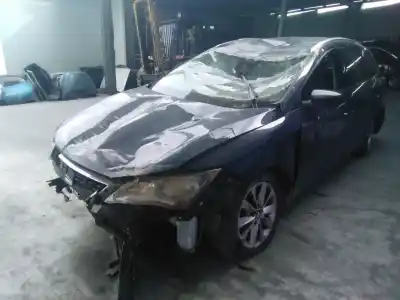 Veicolo di demolizione seat                                               leon st (5f8)                                                                                                                                                                                                                                              *                                                                                                                                                                                                                                                          dell'anno 2018 alimentato czc