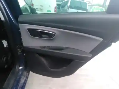 Veicolo di demolizione seat                                               leon st (5f8)                                                                                                                                                                                                                                              *                                                                                                                                                                                                                                                          dell'anno 2018 alimentato czc