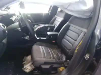 Veículo de Sucata citroen c4 berlina shine do ano 2021 alimentado 