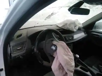 Veículo de Sucata bmw x1 (e84) xdrive 20 d do ano 2010 alimentado n47d20c