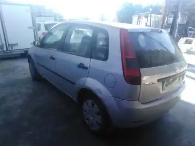 Veicolo di demolizione ford fiesta (cbk) 1.4 16v cat dell'anno 2004 alimentato f6ja