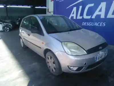 Veicolo di demolizione ford fiesta (cbk) 1.4 16v cat dell'anno 2004 alimentato f6ja