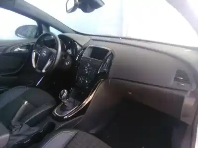 Sloopvoertuig OPEL                                               ASTRA J GTC                                                                                                                                                                                                                                                *                                                                                                                                                                                                                                                          van het jaar 2018 aangedreven B14NET